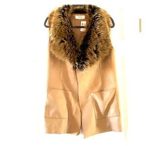 Mod tan faux fur trim vest